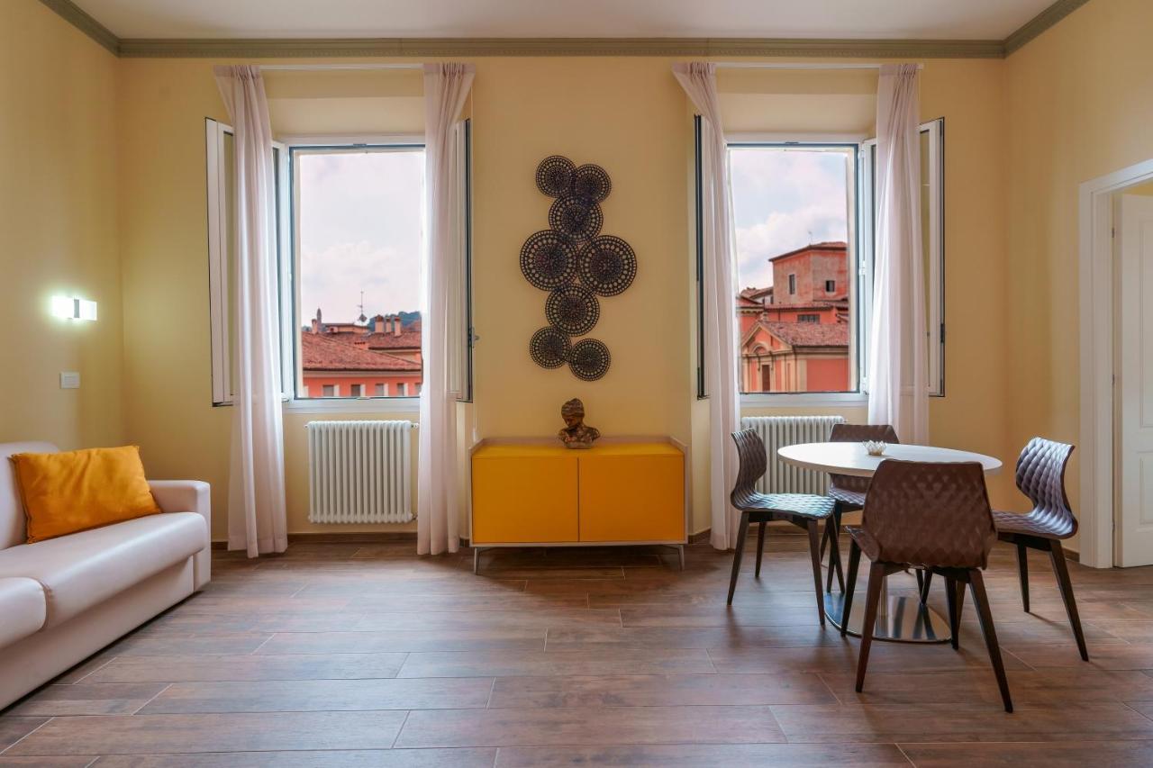 Bed and Breakfast Attico Di Via D'Azeglio Болонья Экстерьер фото