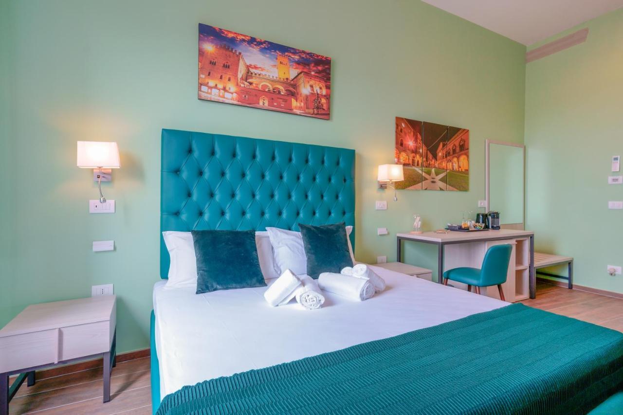 Bed and Breakfast Attico Di Via D'Azeglio Болонья Экстерьер фото